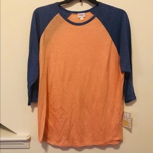 LuLaRoe Tops - LuLaRoe Randy Size 3X LuLaRoe Tops - LuLaRoe Randy Size 3X